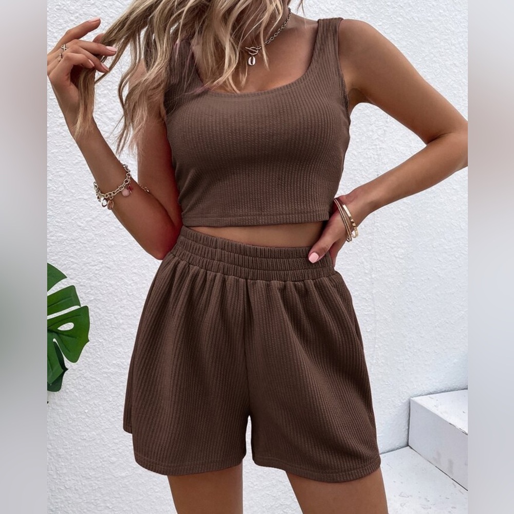 Like New! SHEIN Rib-Knit Crop Tank Top & Shorts Size 6 (M) Coffee Brown EUC